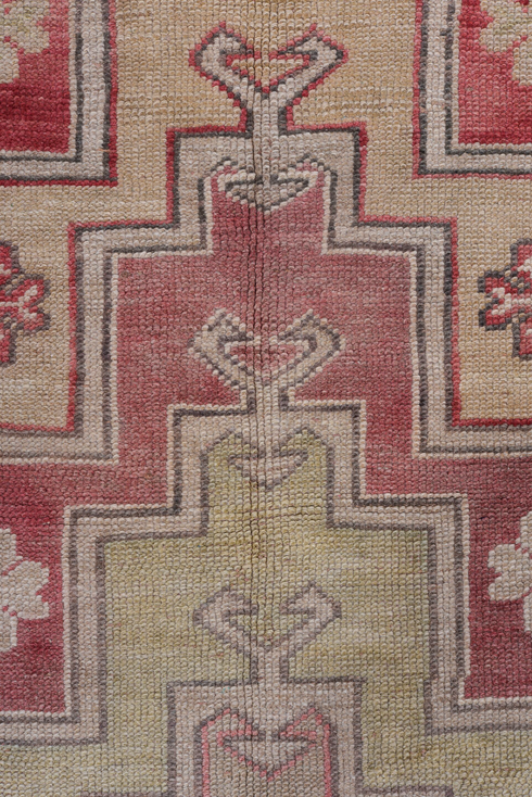 Antique Oushak Area Rug (3' x 6')
